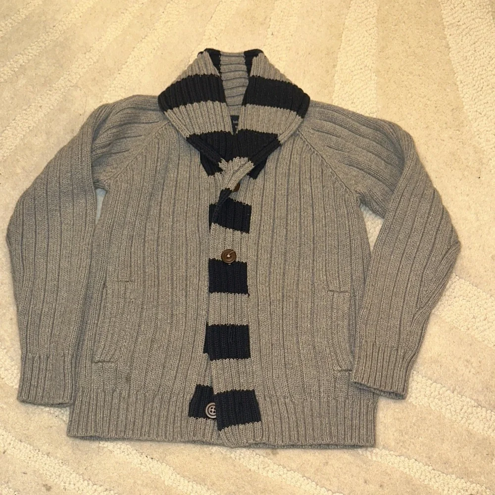 GAP cozy gray